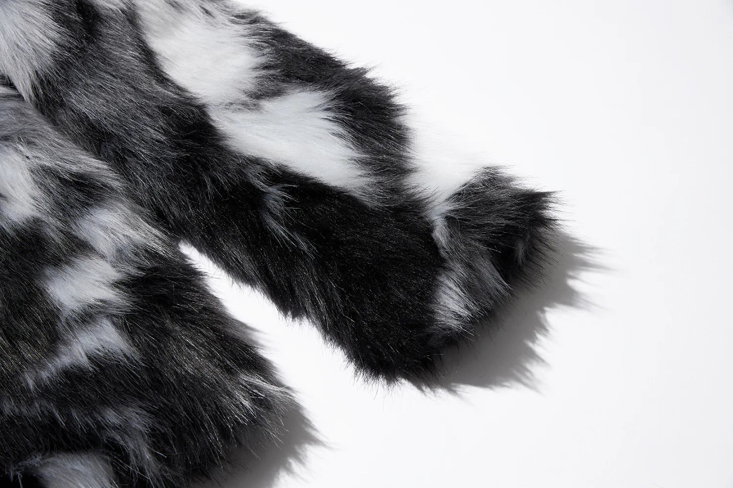 Men's Faux Fur Coat Winter Thick Warm Hooded Jacket Luxury Mink Style Overcoat European Style Faux Fur Men's Faux Mink Coat